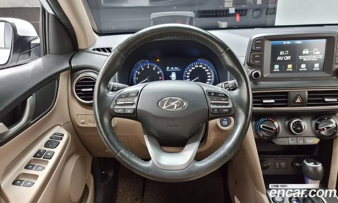 Hyundai Kona 2019 1.6 автомат (гидро), фото 14