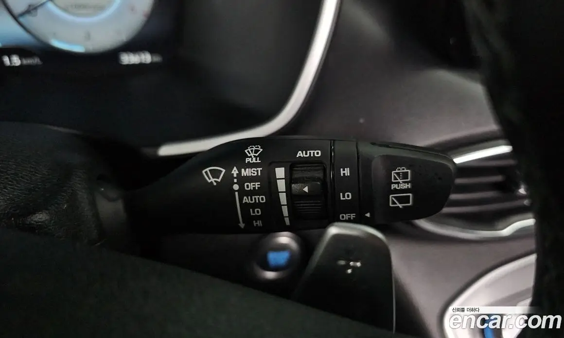 Hyundai Santa Fe 2022 2.2 автомат (гидро), фото 17