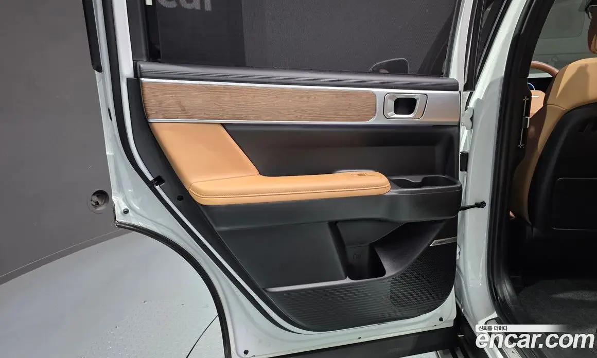 Hyundai Santa Fe 2024 1.6 автомат (гидро), фото 15