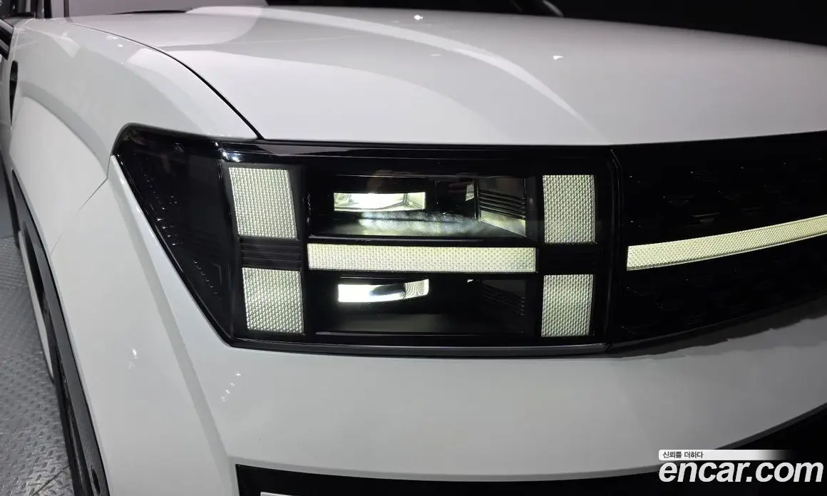 Hyundai Santa Fe 2024 1.6 автомат (гидро), фото 8