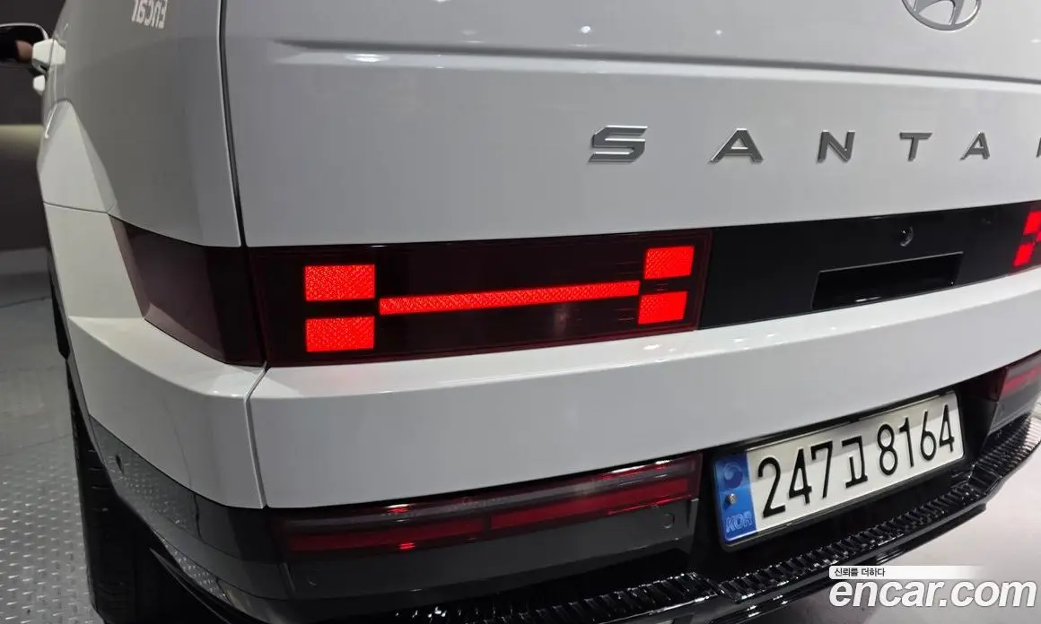 Hyundai Santa Fe 2024 1.6 автомат (гидро), фото 9