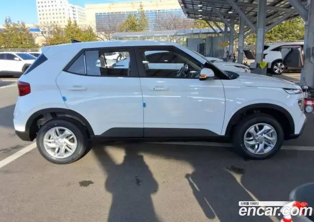 Hyundai Venue 2026 1.6 автомат (гидро), миниатюра 11