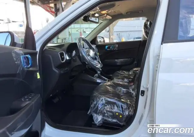 Hyundai Venue 2026 1.6 автомат (гидро), миниатюра 4