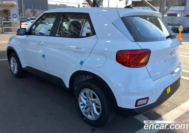 Hyundai Venue 2026 1.6 автомат (гидро), миниатюра 9