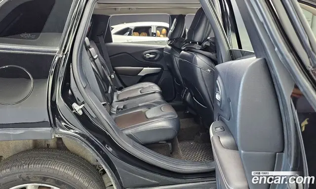 Jeep Cherokee 2017 2.2 автомат (гидро), миниатюра 12