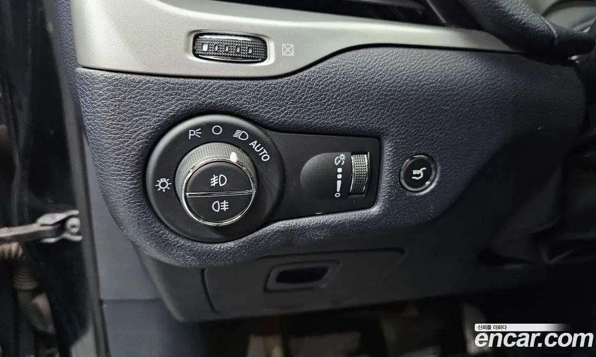 Jeep Cherokee 2017 2.2 автомат (гидро), фото 18