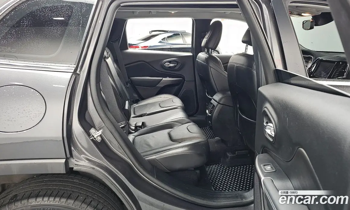 Jeep Cherokee 2020 2.4 автомат (гидро), фото 12