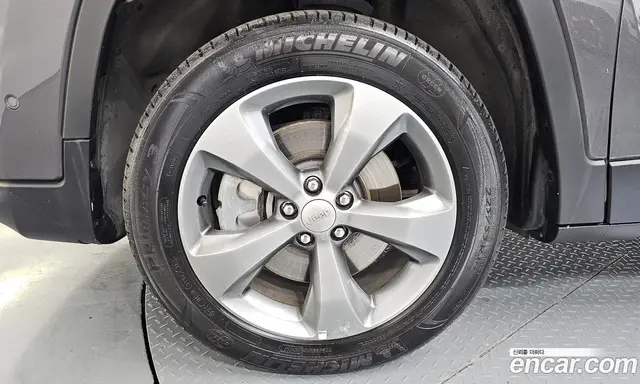 Jeep Cherokee 2020 2.4 автомат (гидро), миниатюра 5