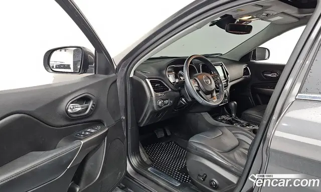 Jeep Cherokee 2020 2.4 автомат (гидро), миниатюра 10