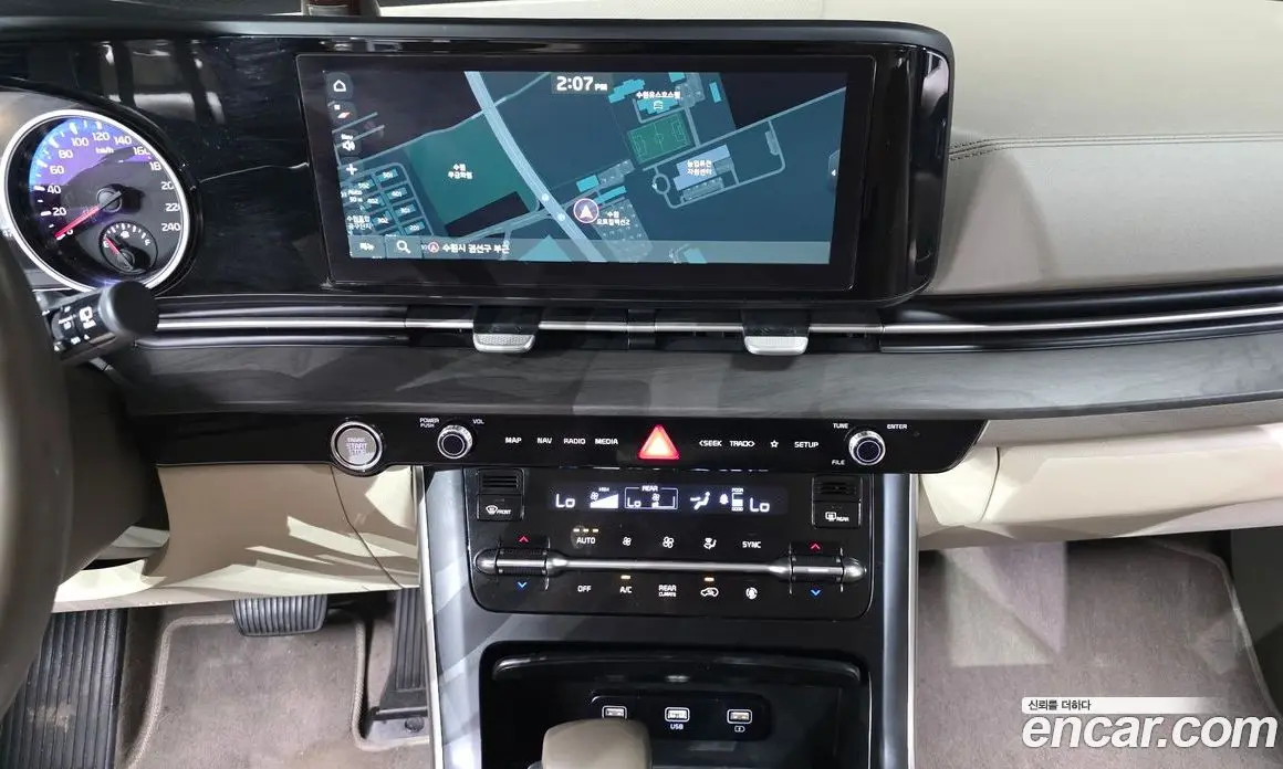 Kia Carnival 2020 2.2 автомат (гидро), фото 14