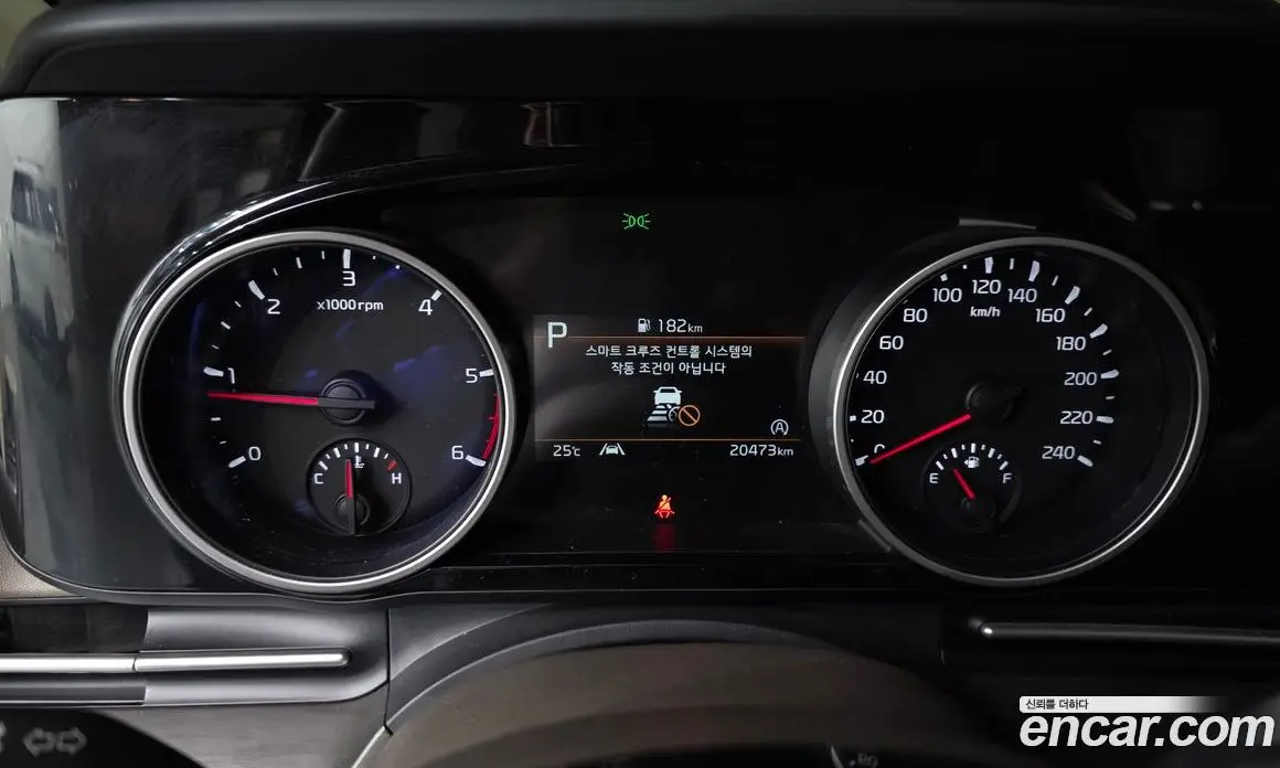Kia Carnival 2020 2.2 автомат (гидро), фото 8