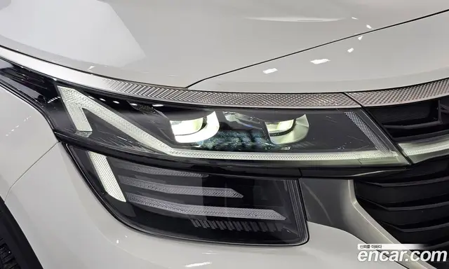 Kia Seltos 2024 1.6 автомат (гидро), миниатюра 8
