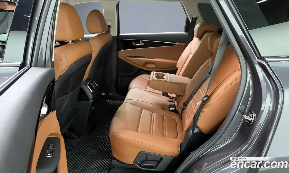 Kia Sorento 2019 2.2 автомат (гидро), фото 11