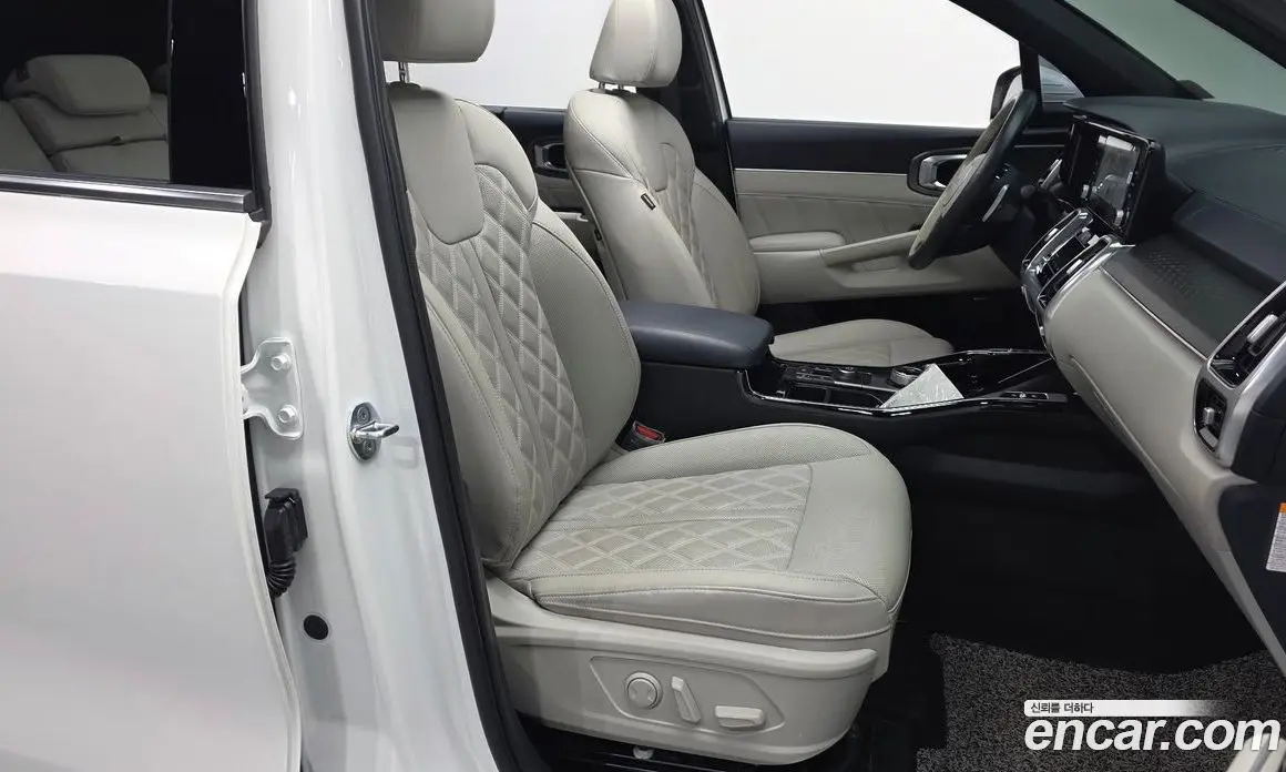 Kia Sorento 2022 1.6 автомат (гидро), фото 12