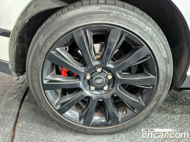 Land Rover Range Rover 2015 4.4 автомат (гидро), миниатюра 6