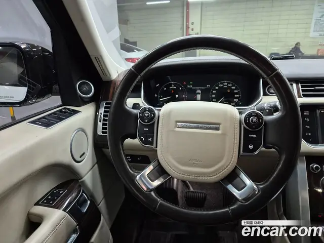 Land Rover Range Rover 2015 4.4 автомат (гидро), миниатюра 8