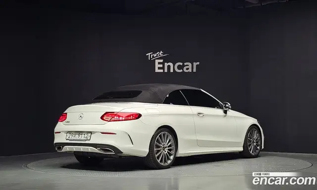 Mercedes-Benz C-Class 2018 2.0 автомат (гидро), миниатюра 2