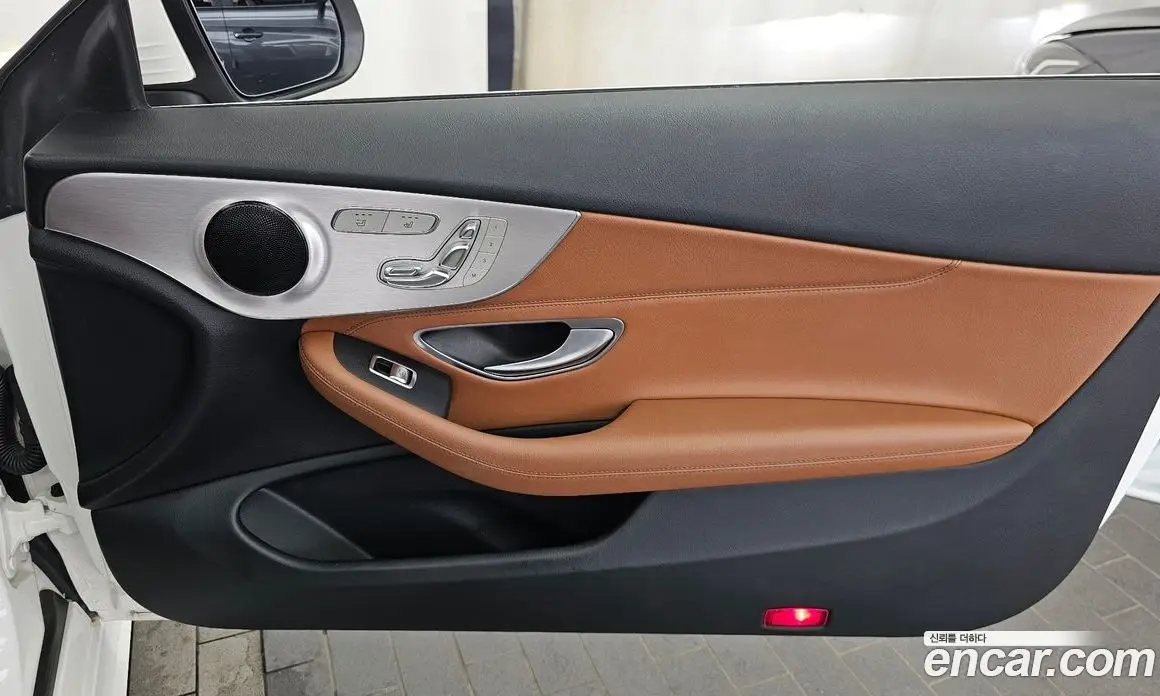 Mercedes-Benz C-Class 2018 2.0 автомат (гидро), фото 15