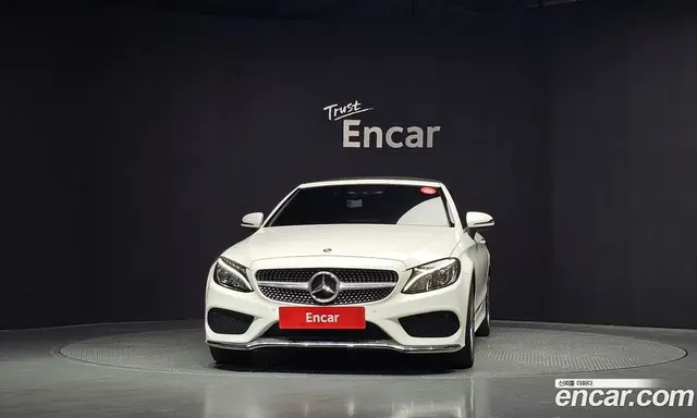 Mercedes-Benz C-Class 2018 2.0 автомат (гидро), миниатюра 3