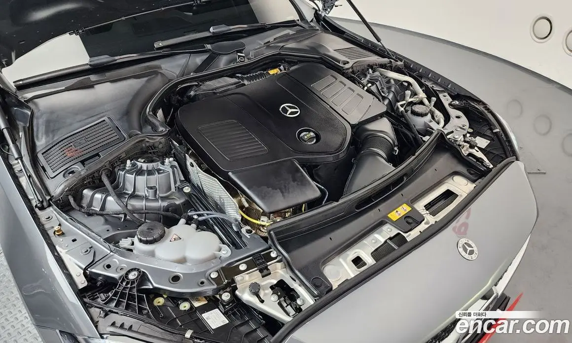 Mercedes-Benz C-Class 2025 2.0 автомат (гидро), фото 6