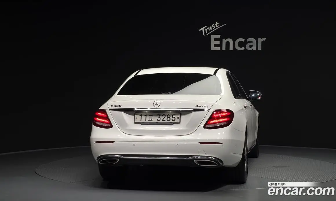 Mercedes-Benz E-Class 2019 2.0 автомат (гидро), фото 4