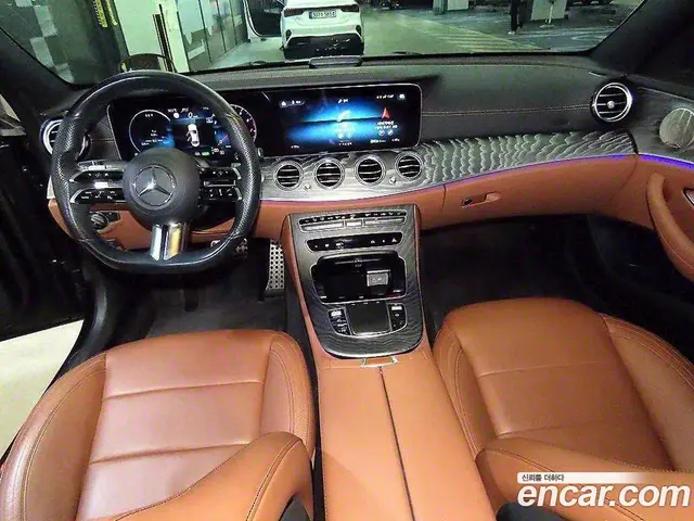 Mercedes-Benz E-Class 2021 2.0 автомат (гидро), миниатюра 7