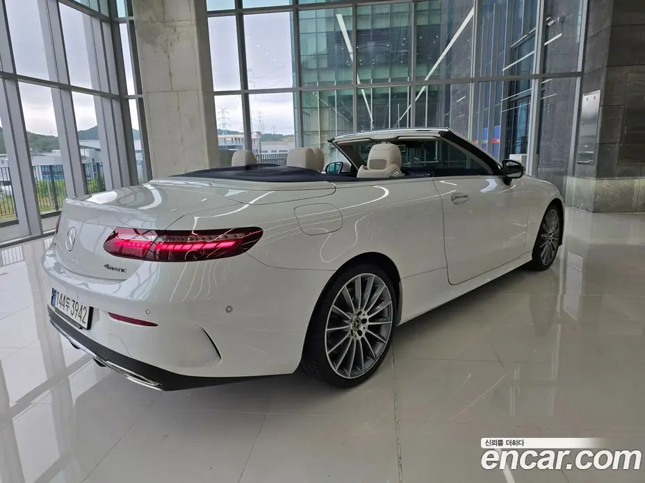 Mercedes-Benz E-Class 2022 3.0 автомат (гидро), фото 18 Mercedes-Benz E-Class 2022 3.0 автомат (гидро), фото 18