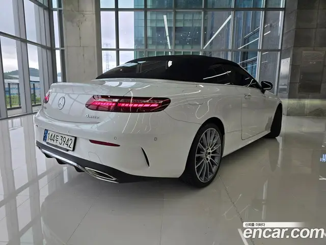 Mercedes-Benz E-Class 2022 3.0 автомат (гидро), миниатюра 5 Mercedes-Benz E-Class 2022 3.0 автомат (гидро), миниатюра 5