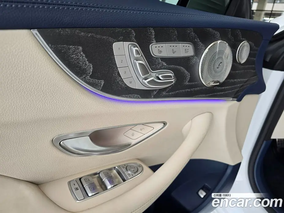 Mercedes-Benz E-Class 2022 3.0 автомат (гидро), фото 10 Mercedes-Benz E-Class 2022 3.0 автомат (гидро), фото 10
