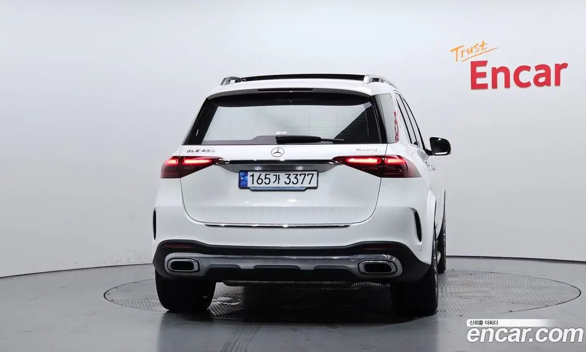 Mercedes-Benz GLE-Class 2024 3.0 автомат (гидро), фото 4