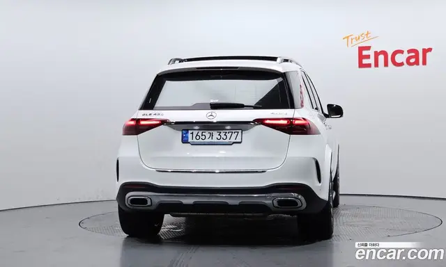 Mercedes-Benz GLE-Class 2024 3.0 автомат (гидро), миниатюра 4