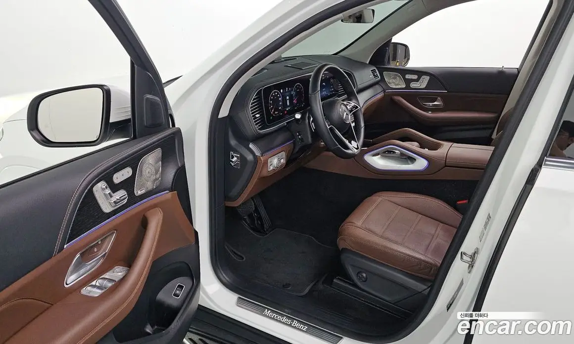 Mercedes-Benz GLE-Class 2024 3.0 автомат (гидро), фото 10