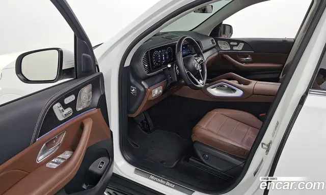 Mercedes-Benz GLE-Class 2024 3.0 автомат (гидро), миниатюра 10