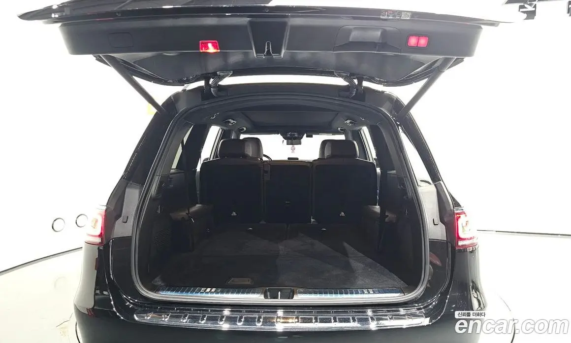 Mercedes-Benz GLS-Class 2023 2.9 автомат (гидро), фото 20