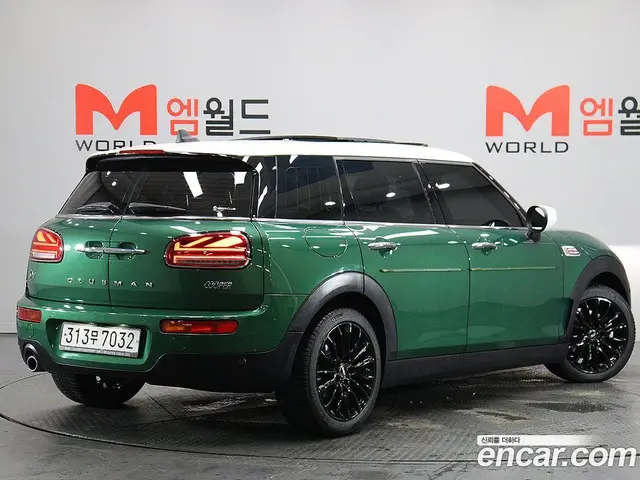 Mini Clubman 2019 1.5 автомат (гидро), миниатюра 3