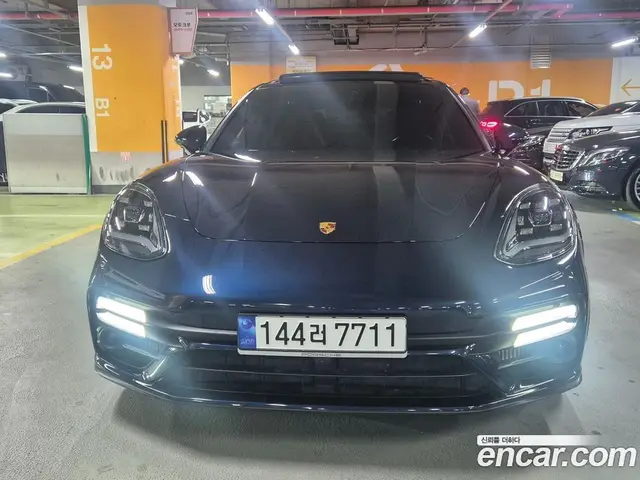 Porsche Panamera, 2023, 43 724 км