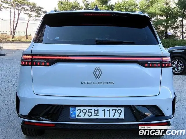 Renault (Samsung) Grand Koleos 2024 2.0 автомат (гидро), миниатюра 4