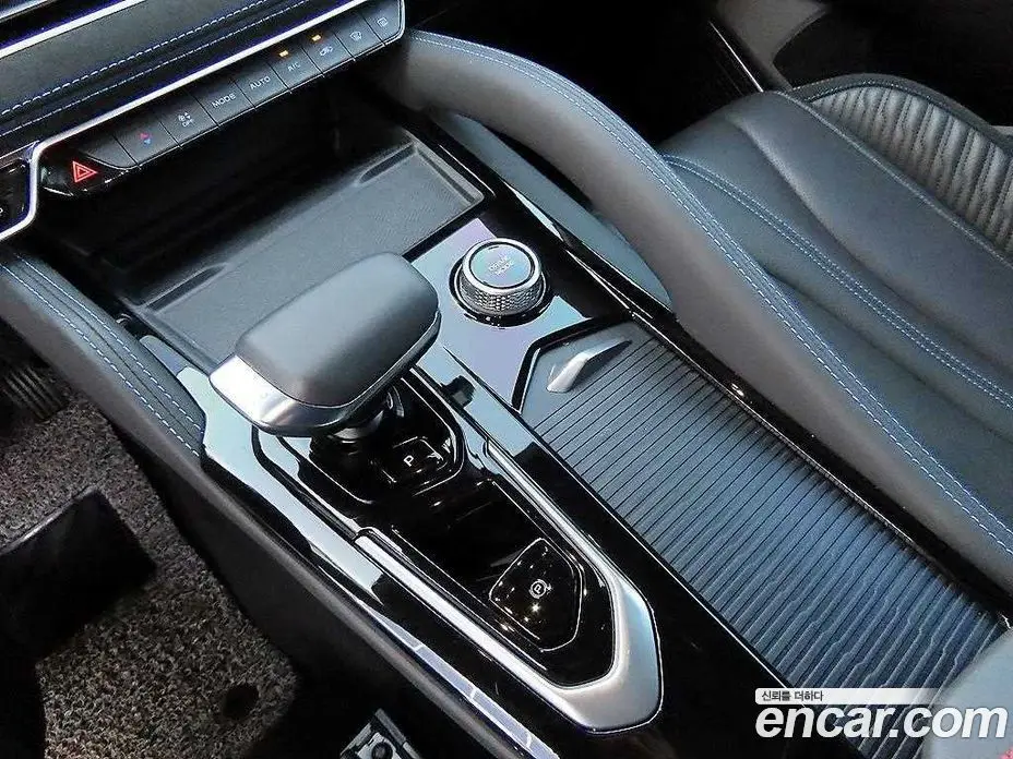 Renault (Samsung) Grand Koleos 2024 2.0 автомат (гидро), фото 10