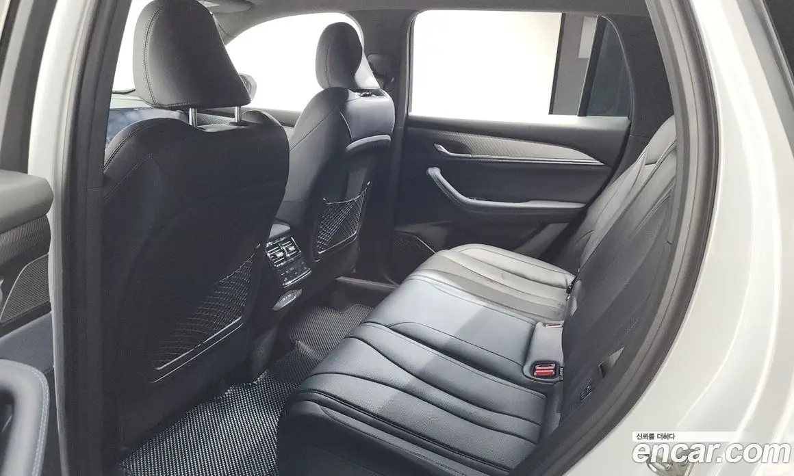 Renault (Samsung) Grand Koleos 2024 1.5 автомат (гидро), фото 24
