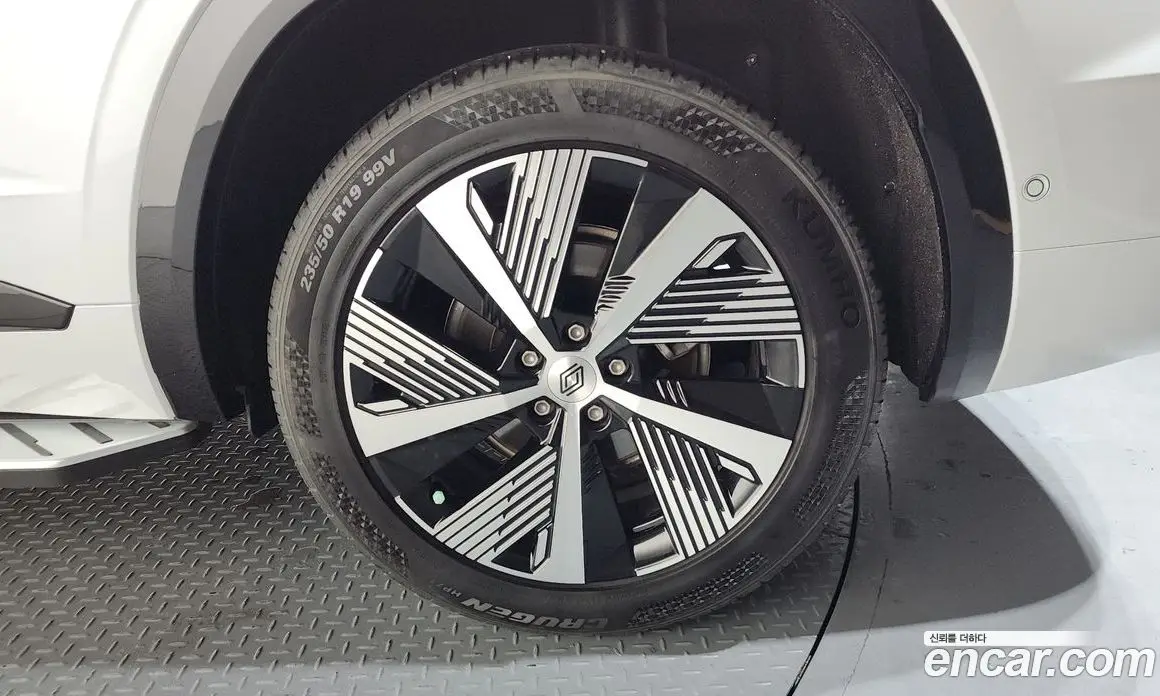 Renault (Samsung) Grand Koleos 2024 1.5 автомат (гидро), фото 6