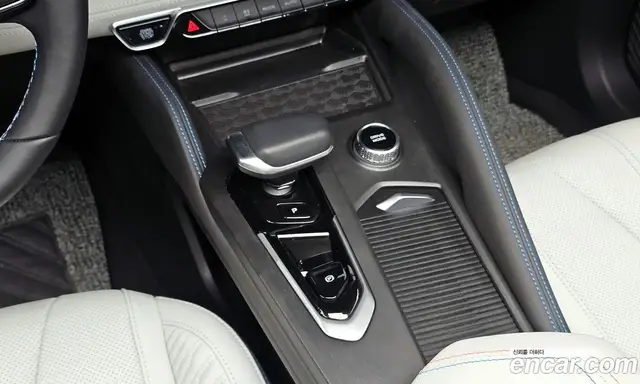 Renault (Samsung) Grand Koleos 2025 1.5 автомат (гидро), миниатюра 11