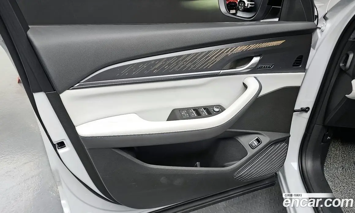 Renault (Samsung) Grand Koleos 2025 1.5 автомат (гидро), фото 13