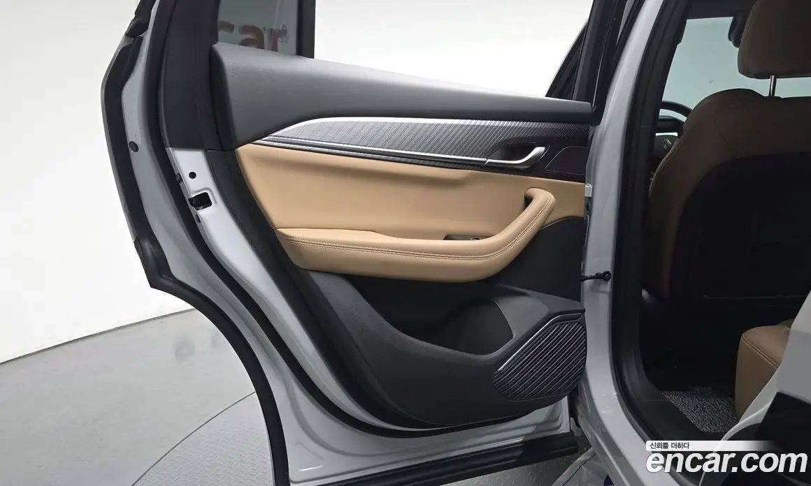 Renault (Samsung) Grand Koleos 2025 1.5 автомат (гидро), фото 14
