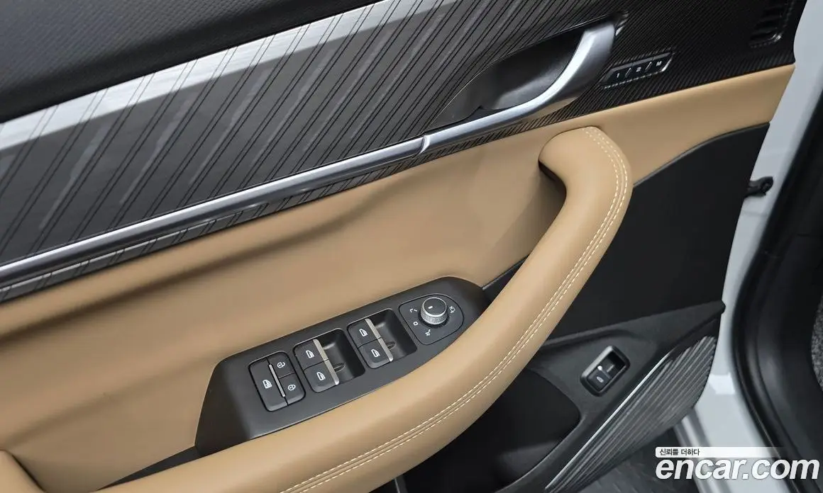 Renault (Samsung) Grand Koleos 2025 1.5 автомат (гидро), фото 21