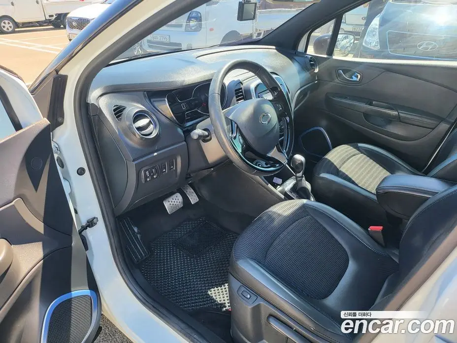 Renault (Samsung) QM3 2017 1.5 автомат (гидро), фото 11