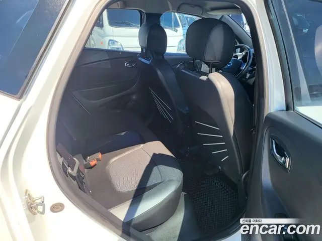 Renault (Samsung) QM3 2017 1.5 автомат (гидро), миниатюра 8