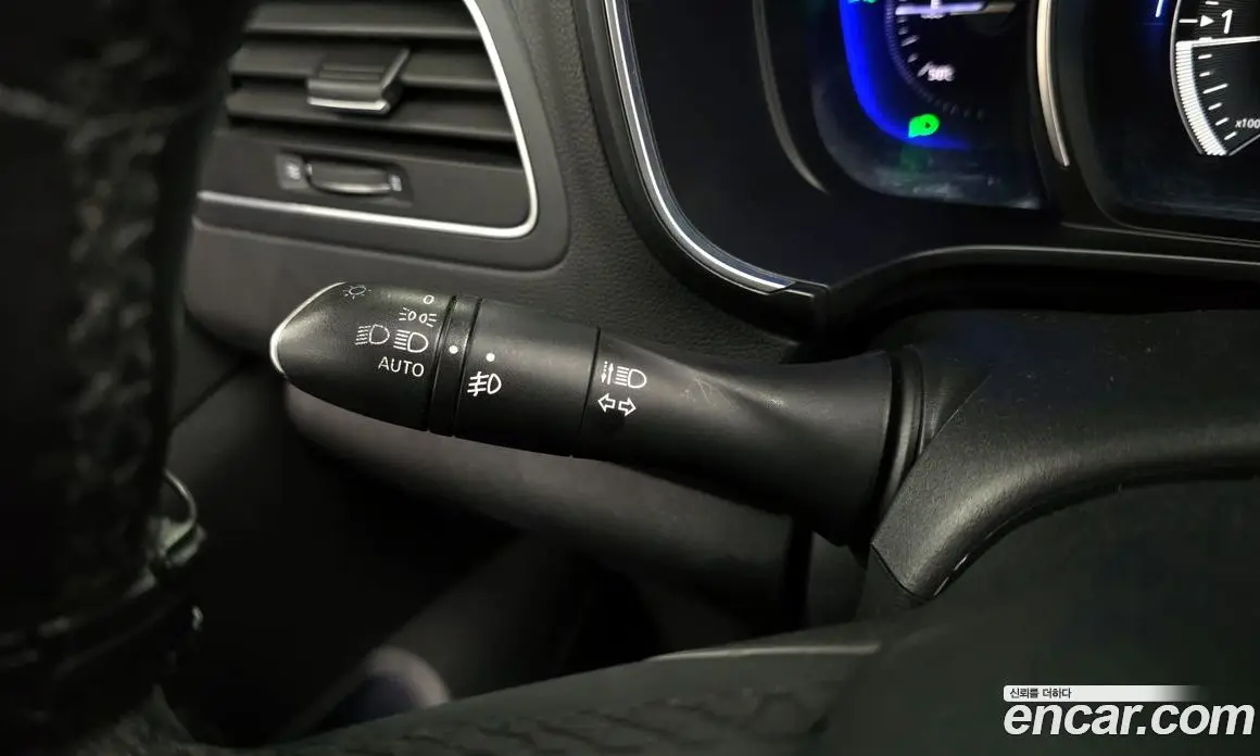 Renault (Samsung) QM6 2016 2.0 автомат (гидро), фото 29 Renault (Samsung) QM6 2016 2.0 автомат (гидро), фото 29