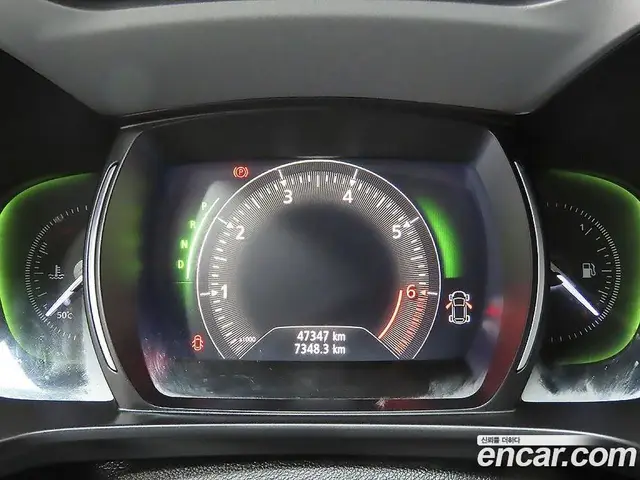 Renault (Samsung) QM6 2022 2.0 автомат (гидро), миниатюра 8 Renault (Samsung) QM6 2022 2.0 автомат (гидро), миниатюра 8