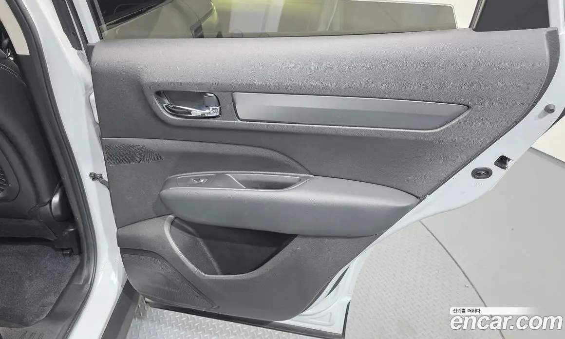Renault (Samsung) QM6 2023 2.0 автомат (гидро), фото 15