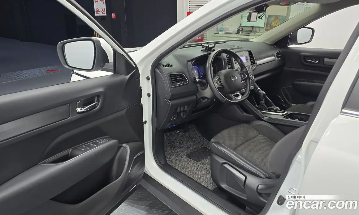 Renault (Samsung) QM6 2024 2.0 автомат (гидро), фото 11